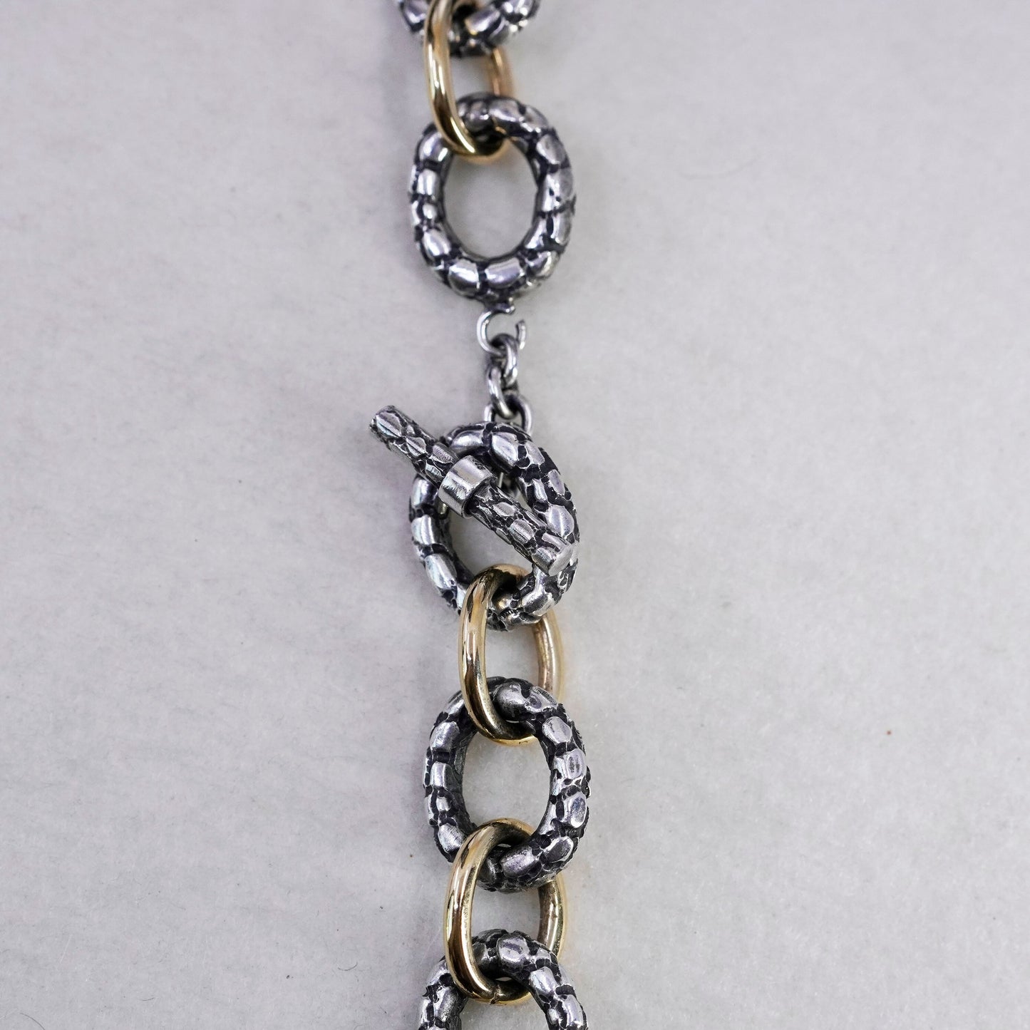 18”, RARE Sterling 925 silver pebble textured oval necklace 750 18K yellow gold