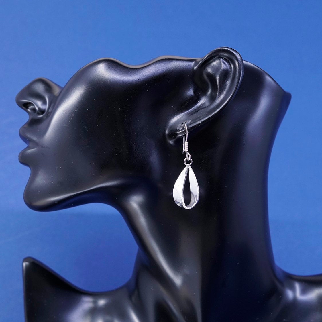 Sterling silver Handmade earrings, 925 teardrop Dangles