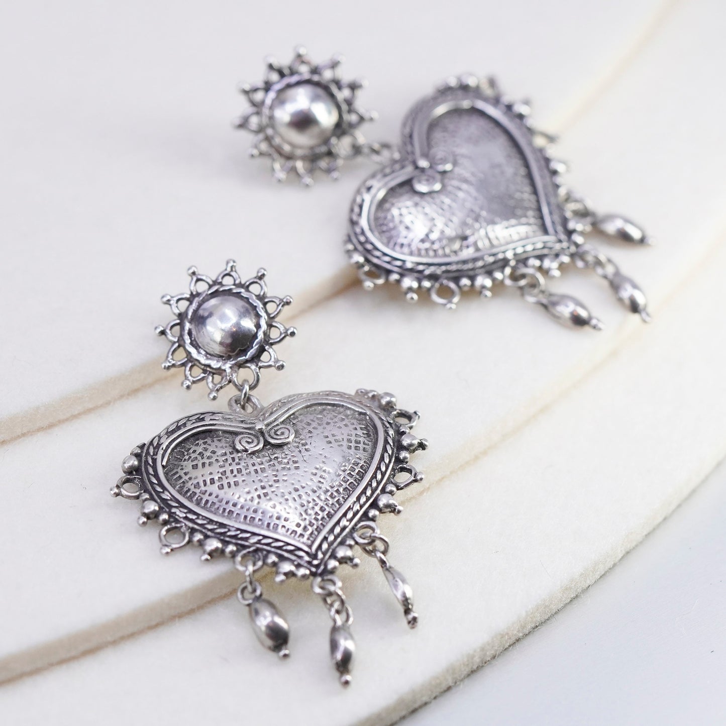 vtg GHEAUI Mexican Sterling 925 silver handmade textured heart earrings dangles