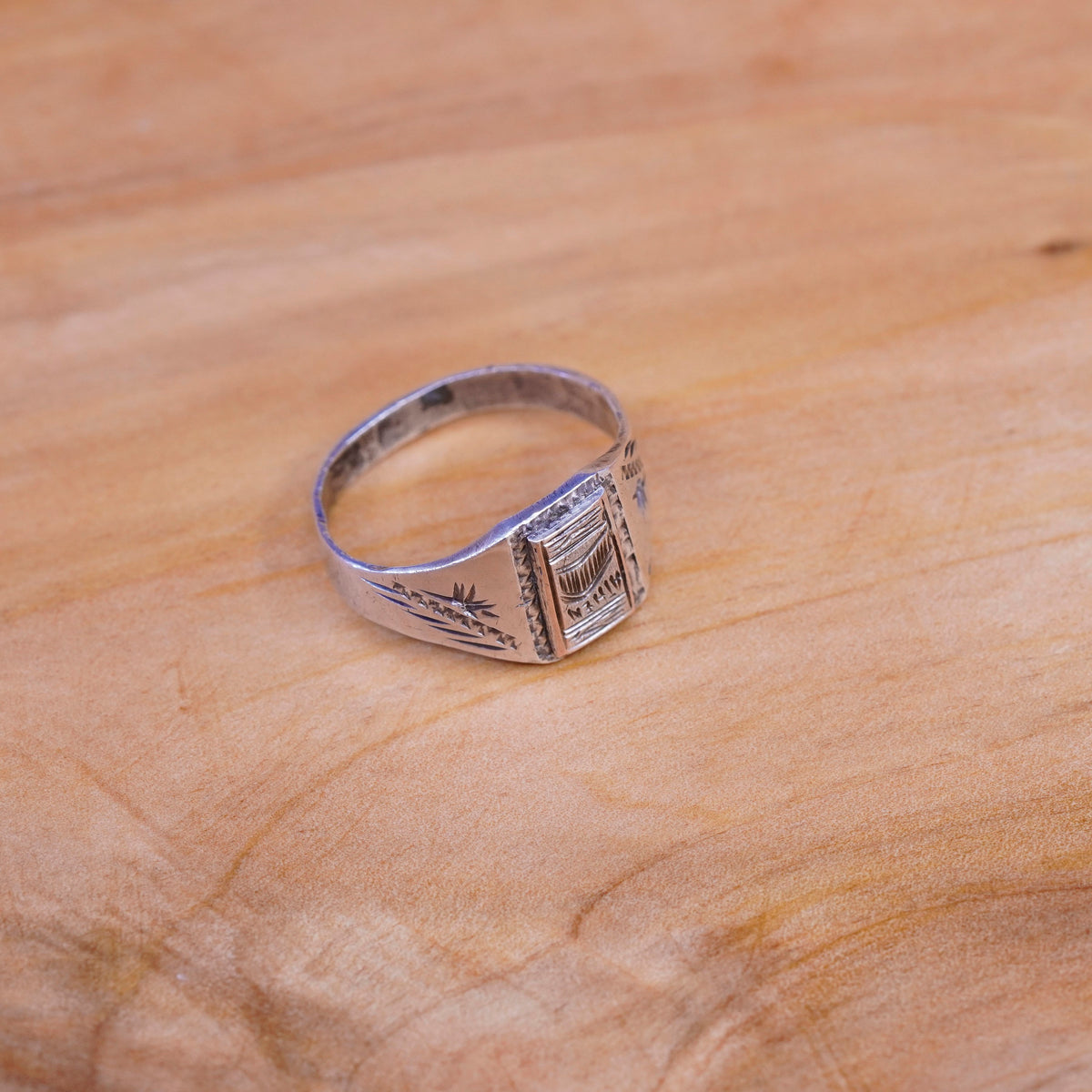 size 9, vtg Sterling silver handmade ring, statement 900 band with GF athen top