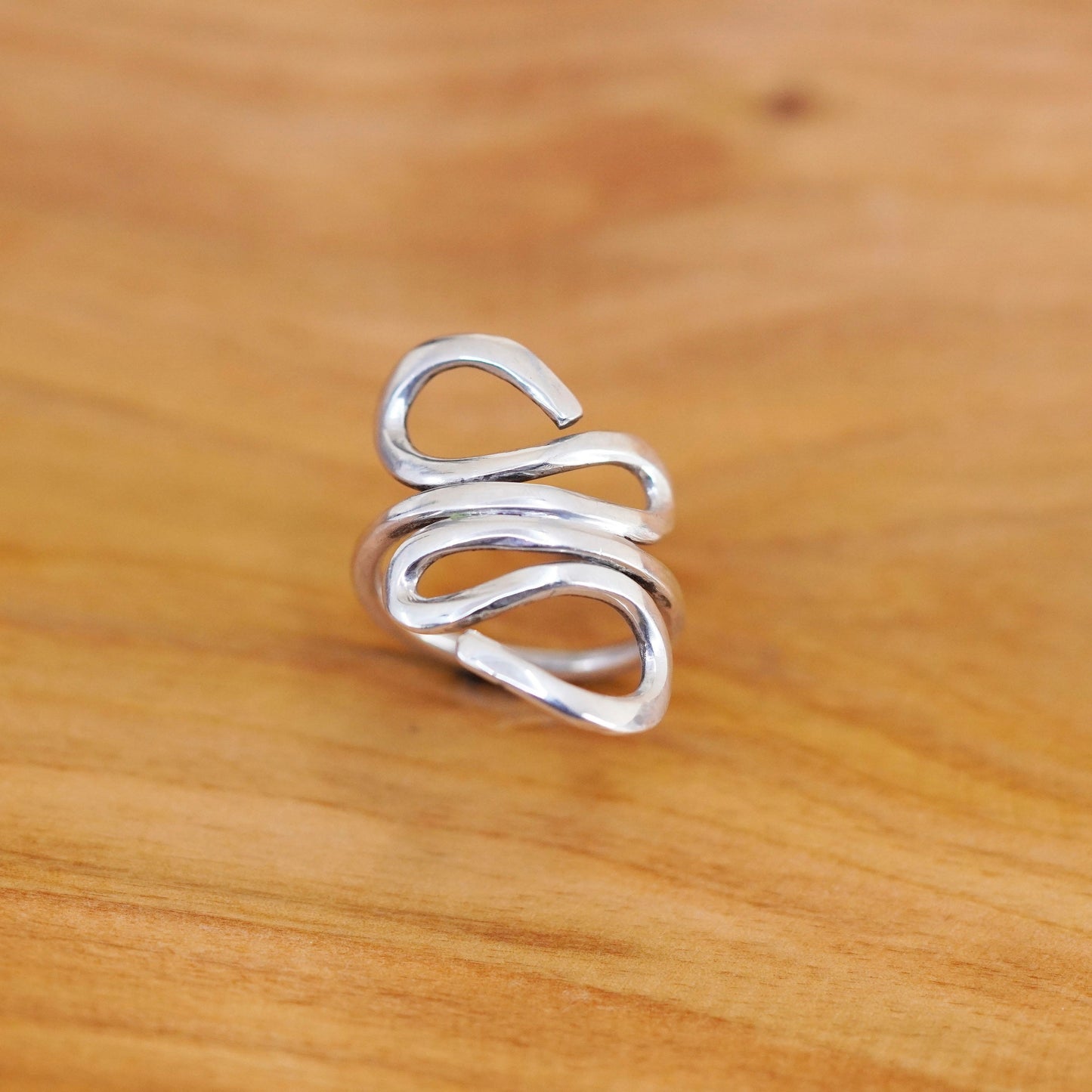 Size 6, vintage Sterling silver handmade ring, southwestern 925 swirl band