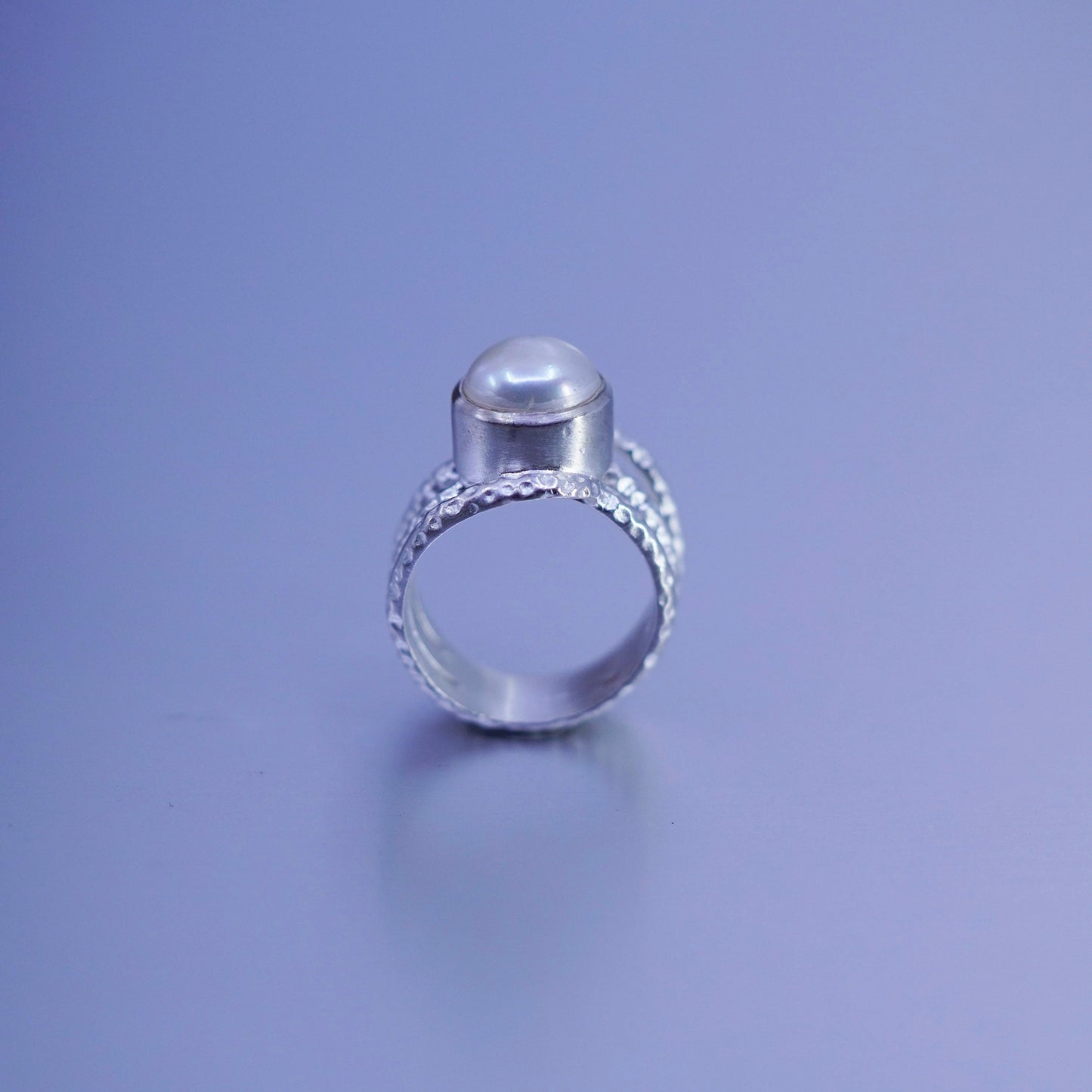 Size 7, vintage Sterling 925 silver handmade textured ring with pearl