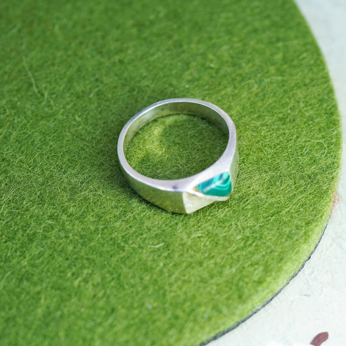 Size 8, Sterling silver handmade ring, antique 925 stackable band w/ malachite