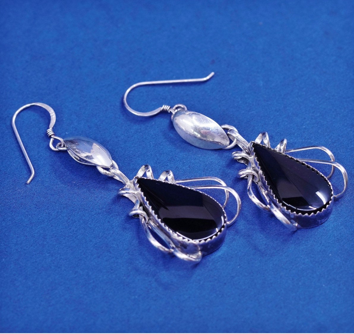 Native american MA Navajo Earrings, Sterling Silver teardrop obsidian dangles