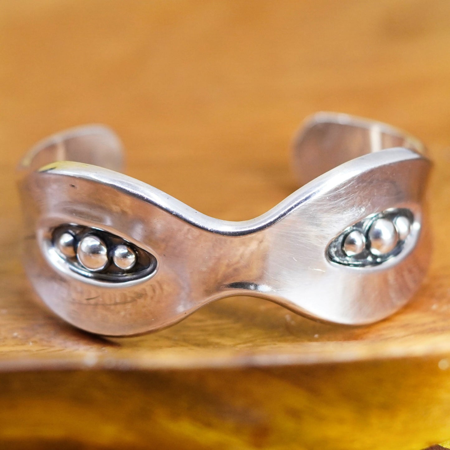 6.5”, Vintage Mexico Sterling 925 silver bracelet, wide wavy cuff with beads