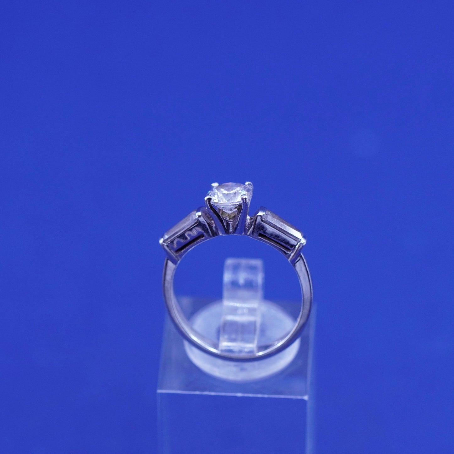 Size 7, vintage Sterling 925 silver engagement anniversary ring with cluster Cz
