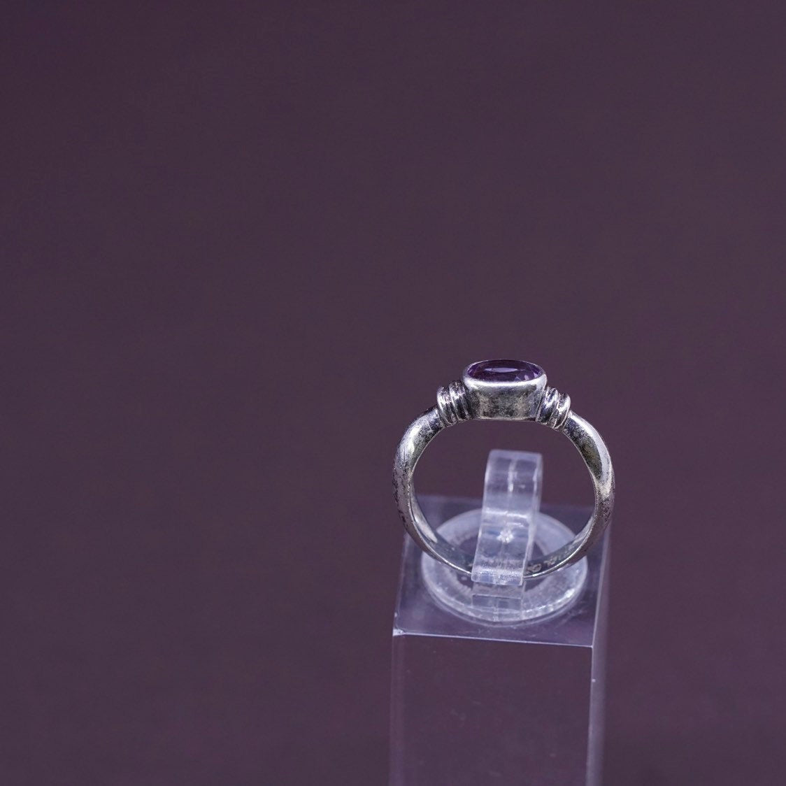 sz 6.75, Sterling silver handmade ring, 925 w/ oval amethyst