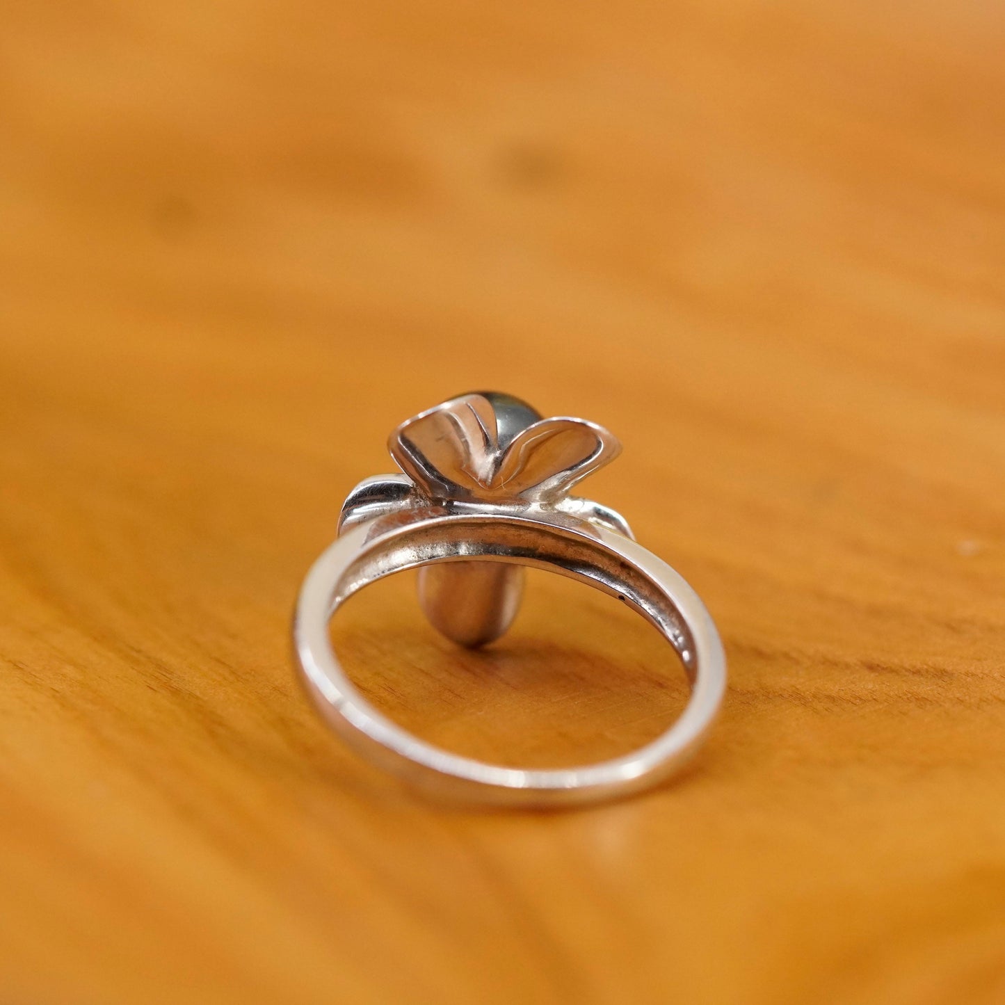 Size 7, vintage Sterling 925 silver handmade plumeria flower Ring black pearl