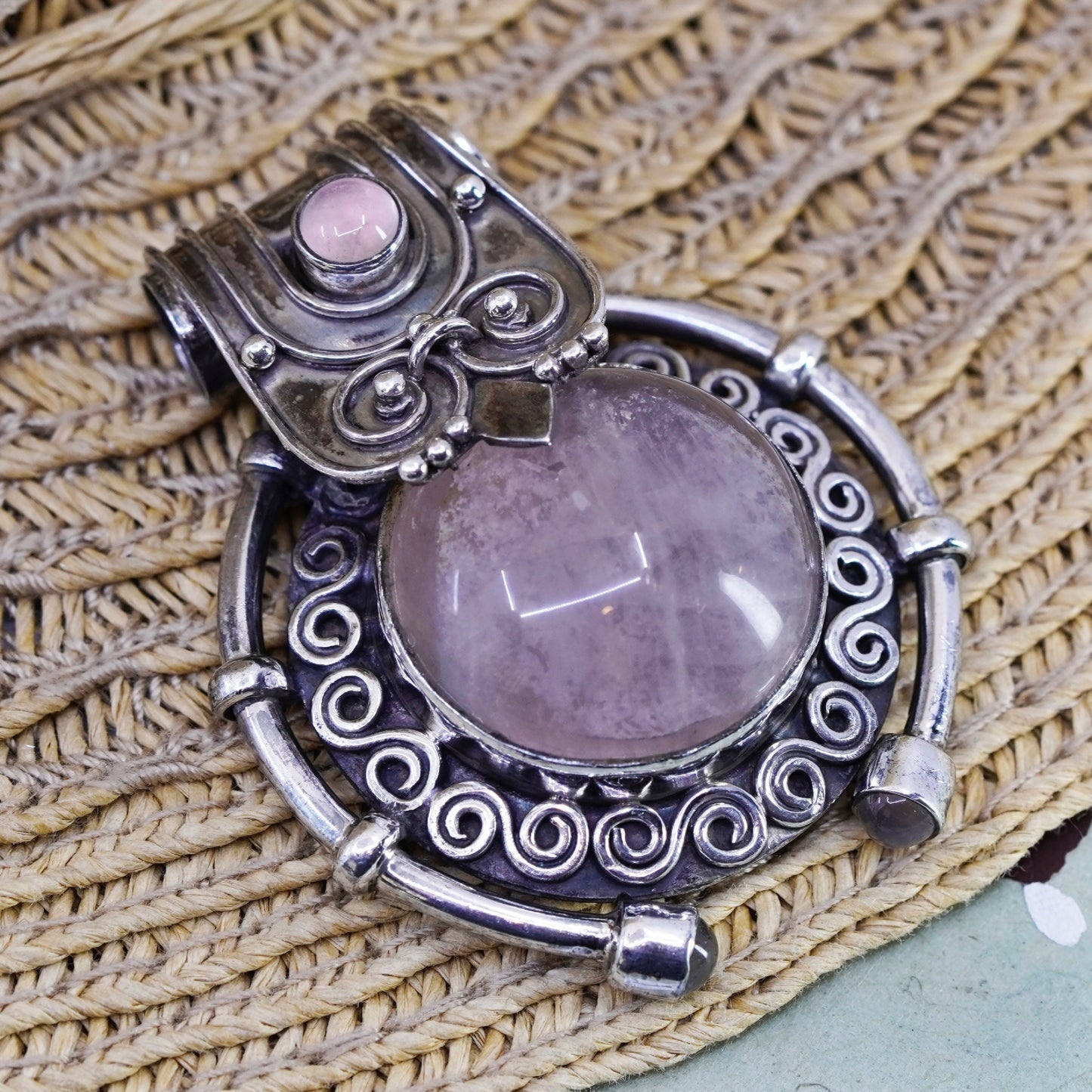 Vintage sajen Sterling 925 silver handmade pendant with round rose quartz