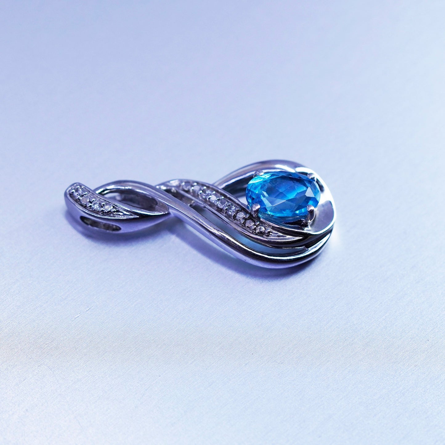 Vintage sterling 925 silver pendant with topaz and cz