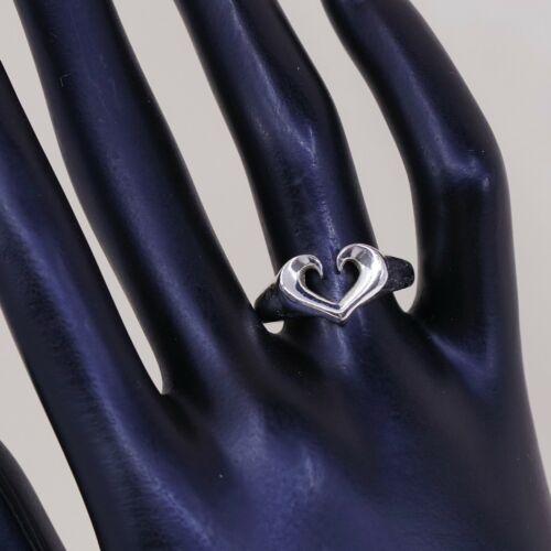 Size 8, Vtg Sterling Silver Handmade Ring, 925 Silver Modern Band W/ Heart