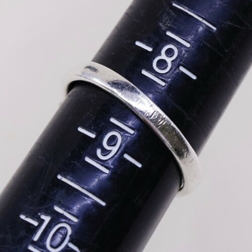 Sz 8.5, Sterling Silver Ring, 925 Silver Ring W/ blue Sapphire