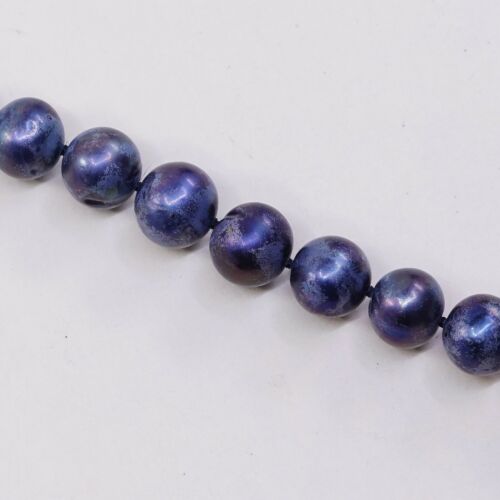 6.75”, Vtg Silver Tone Handmade bracelet W/ Black Pearl N Metallic Closure