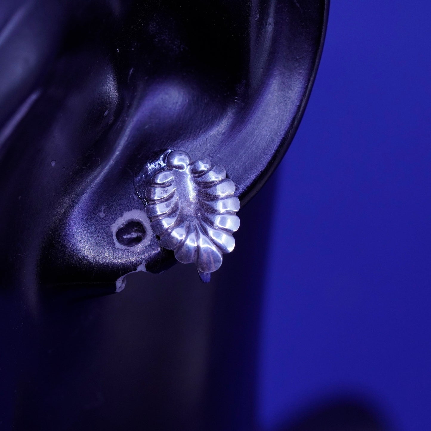 Vintage Sterling silver handmade earrings, 925 screw back leaf