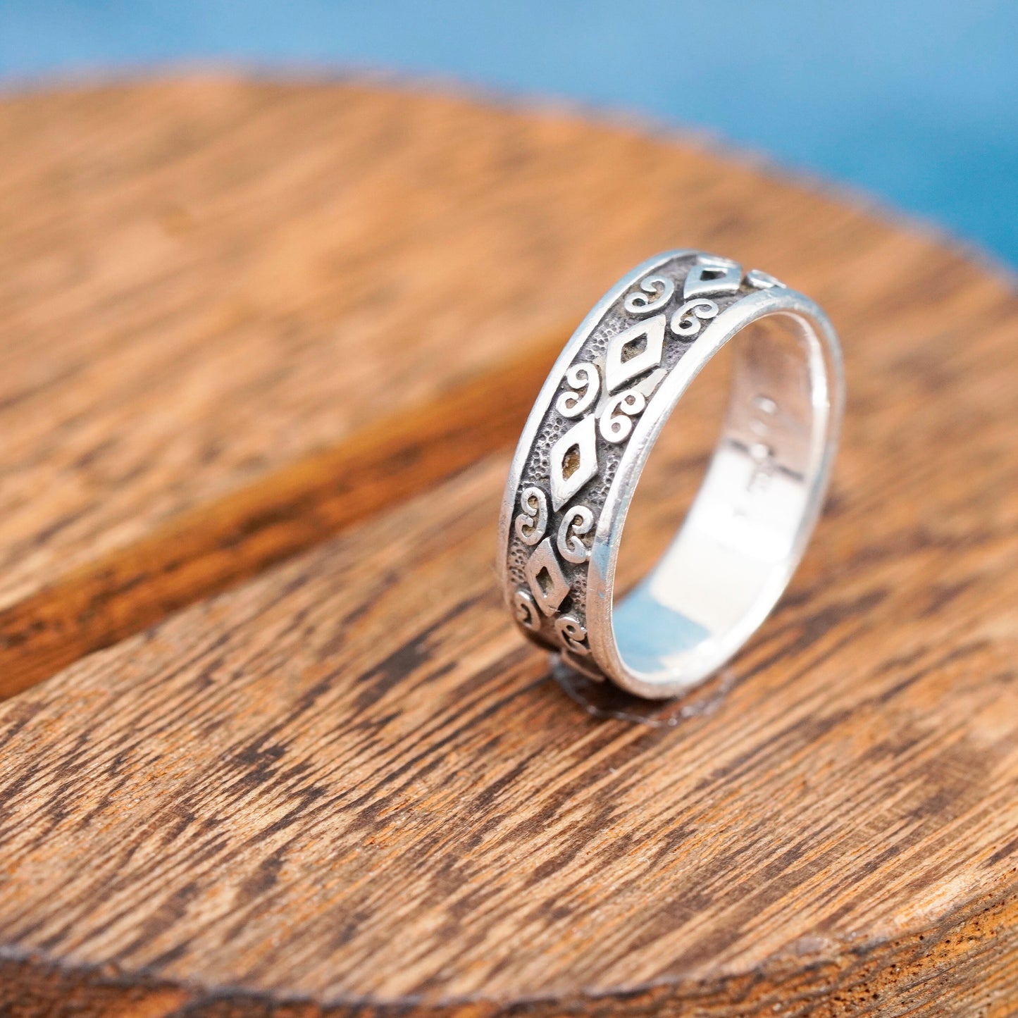 Size 8.5, Sterling silver handmade ring, southwestern 925 stackable band