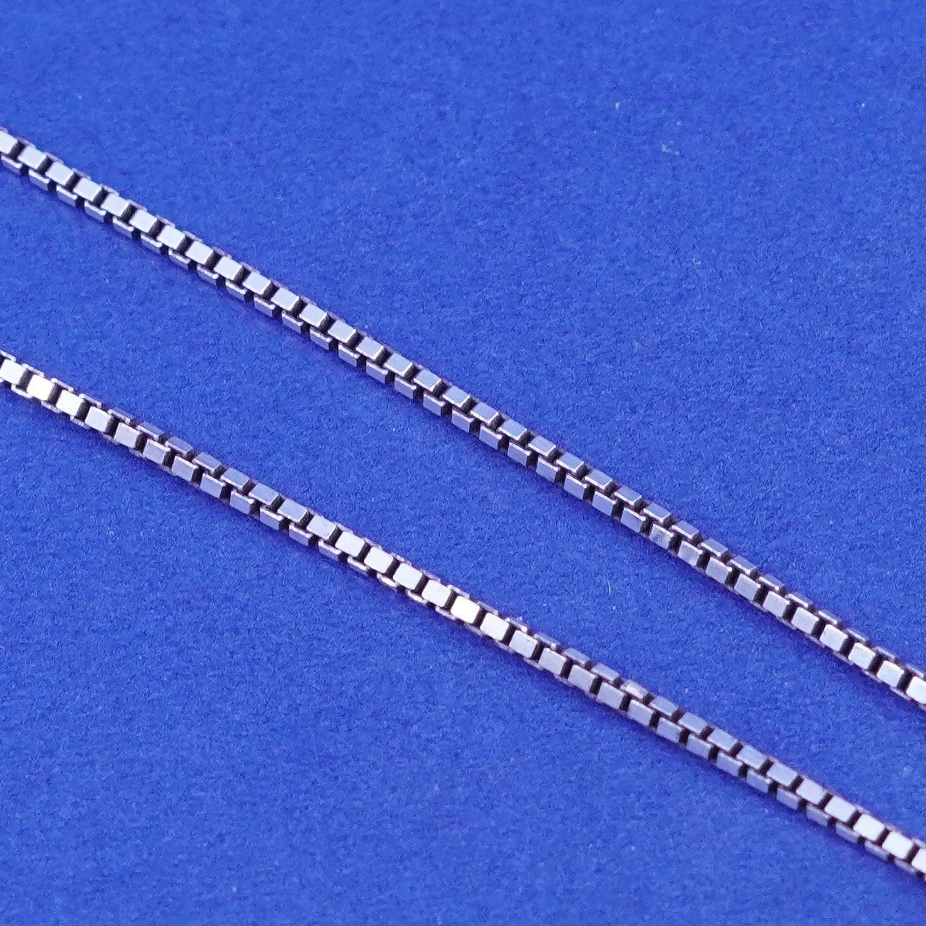 20”, 1mm, vintage Sterling silver necklace, 925 box chain