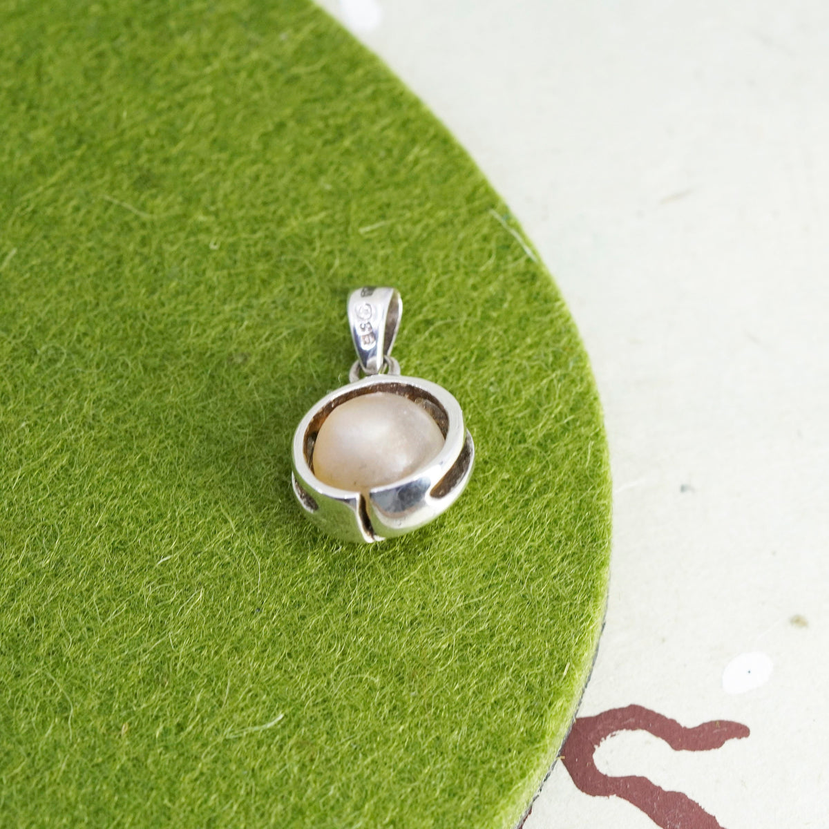 Vintage Sterling silver handmade pendant, 925 moon face with pink quartz and cz