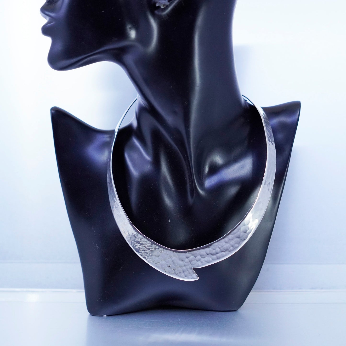 12”, vintage taxco Sterling 925 silver handmade hammered choker collar necklace
