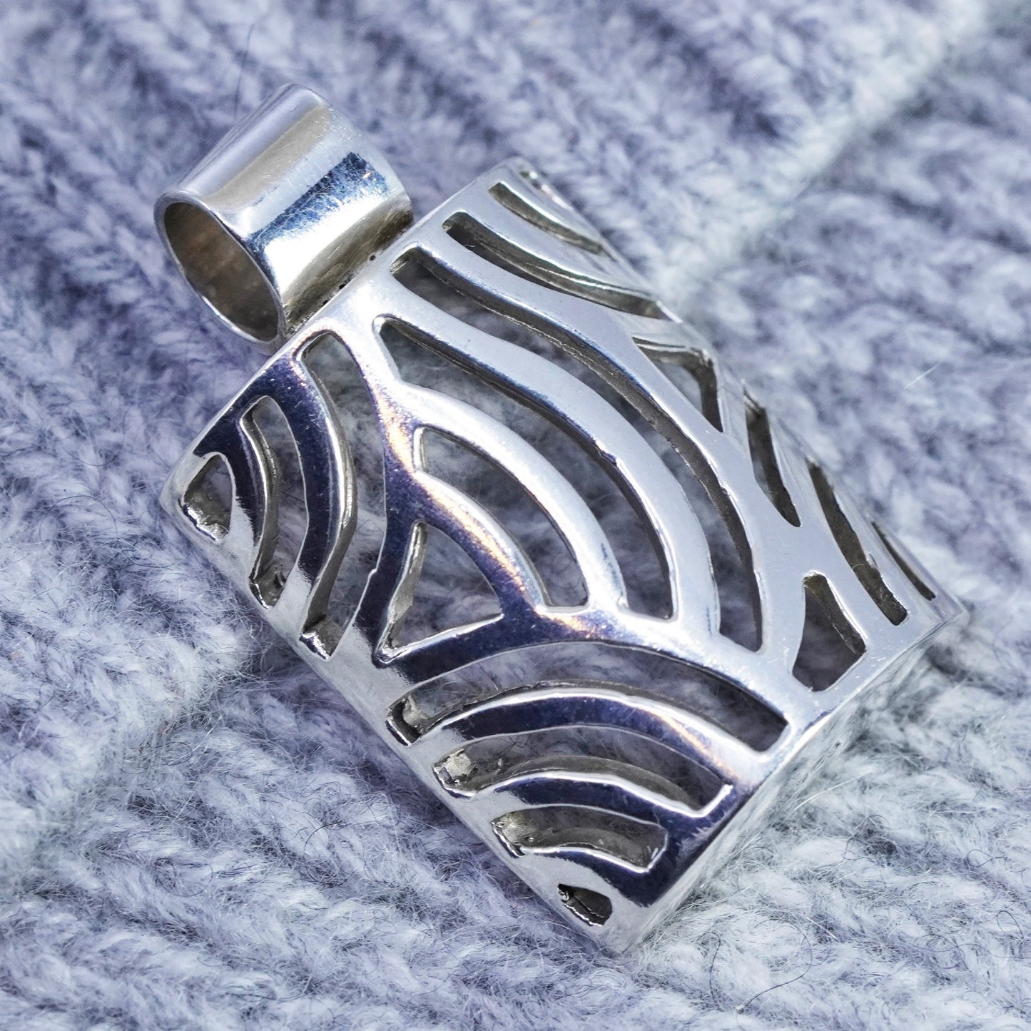 Vintage modern sterling 925 silver handmade rectangular wavy pendant