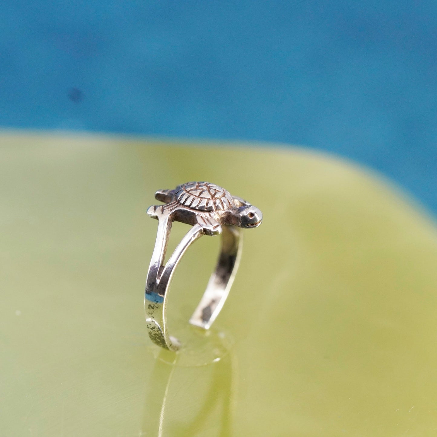 Size 3, vintage Sterling silver handmade ring, 925 turtle ring