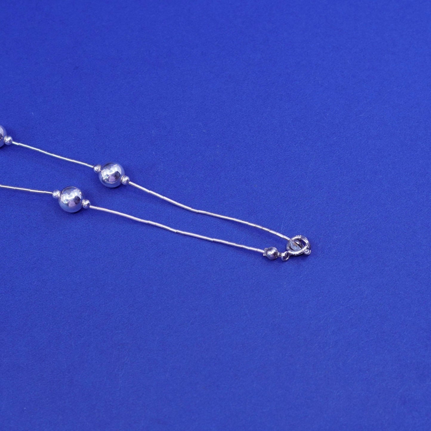 18”, Native American Navajo Sterling 925 liquid silver necklace with 7mm beads