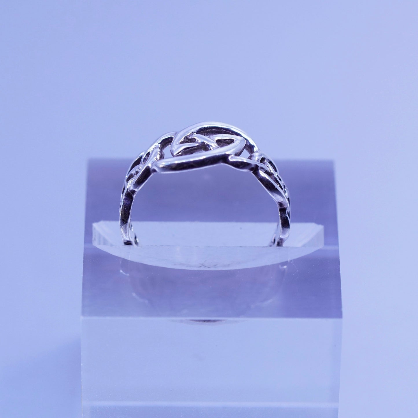 Size 7, vtg Sterling 925 silver handmade ring, Irish Celtic knot textured band