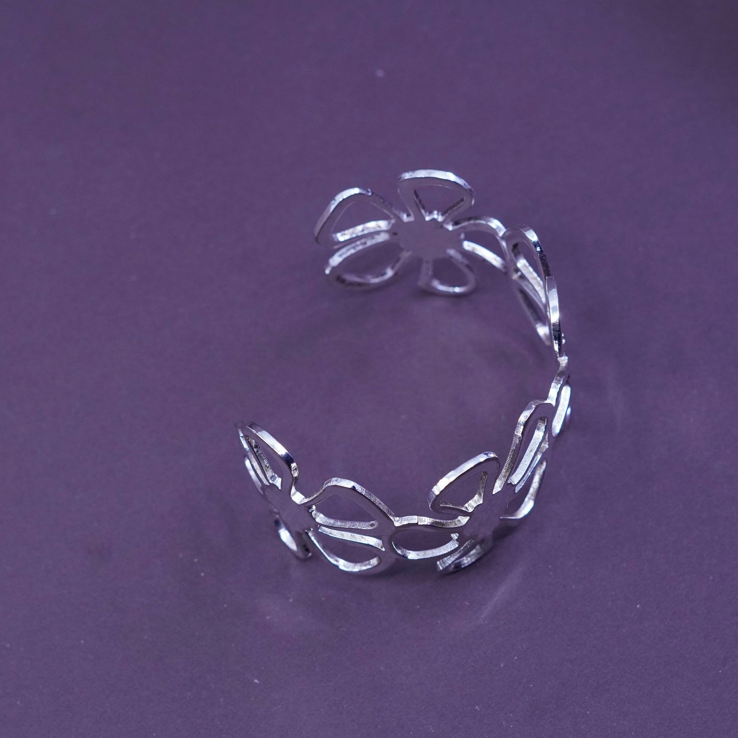 6.5”, Vintage Sterling silver handmade bracelet Mexico 925 filigree flower cuff