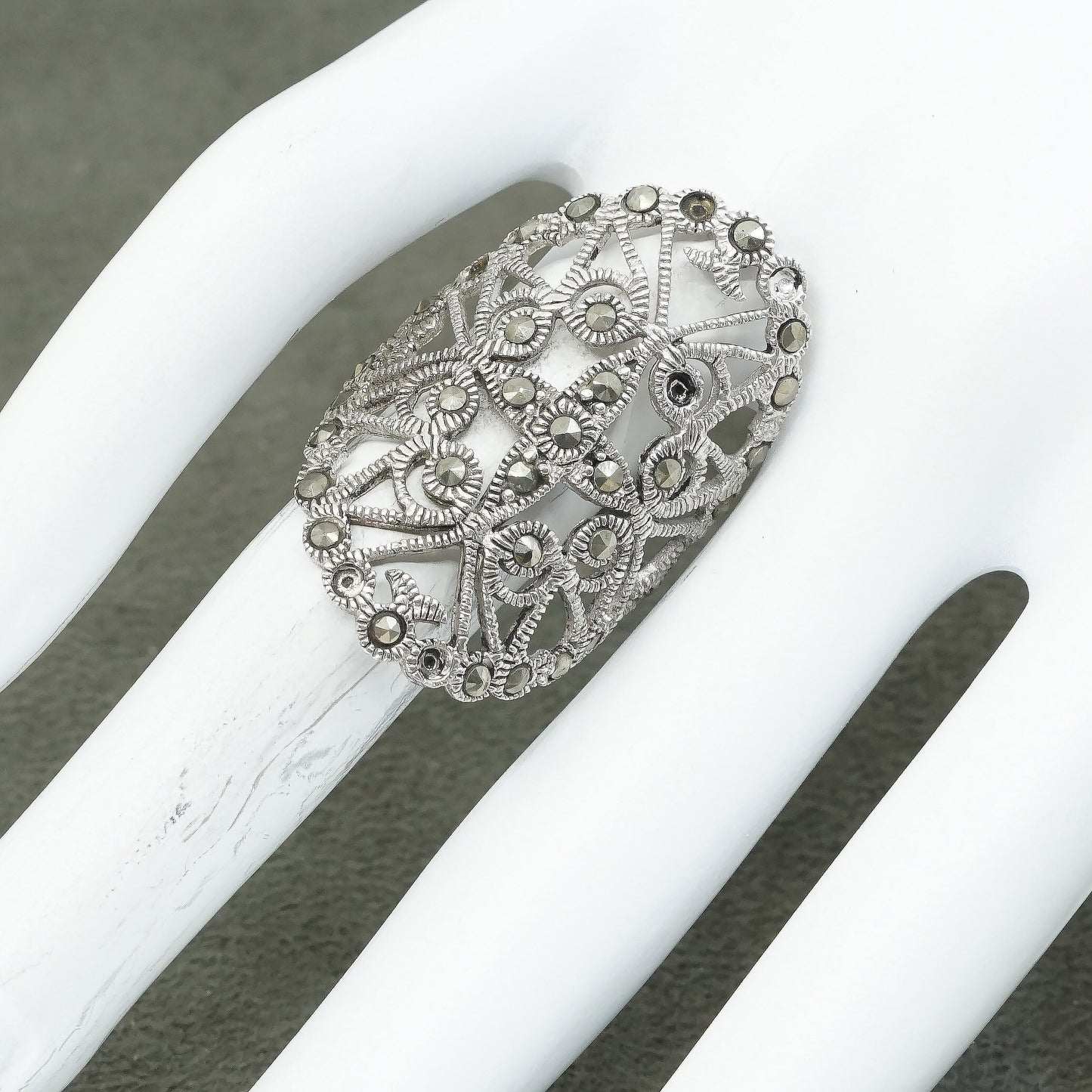 sz 5.75, vtg Sterling silver handmade ring, 925 filigree band w/ marcasite