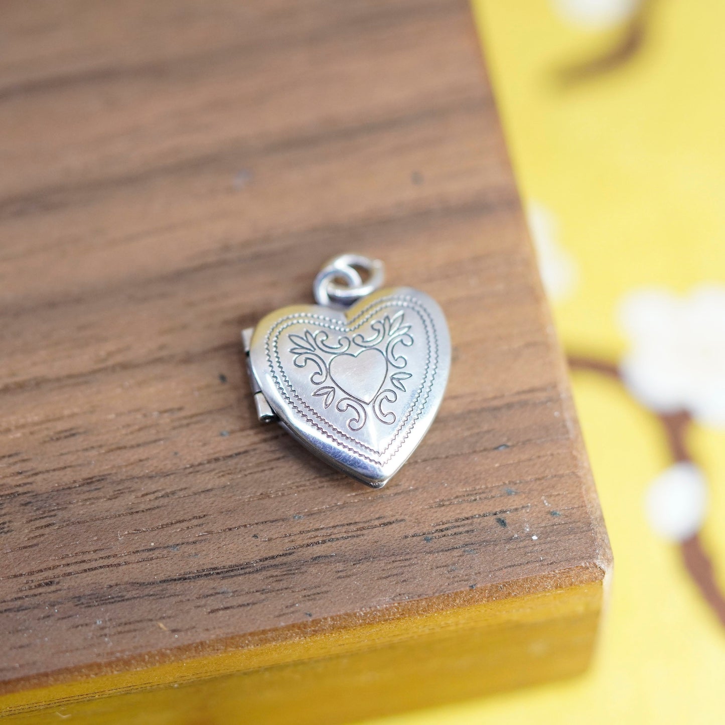 Vintage Sterling silver handmade pendant, 925 heart photo locket
