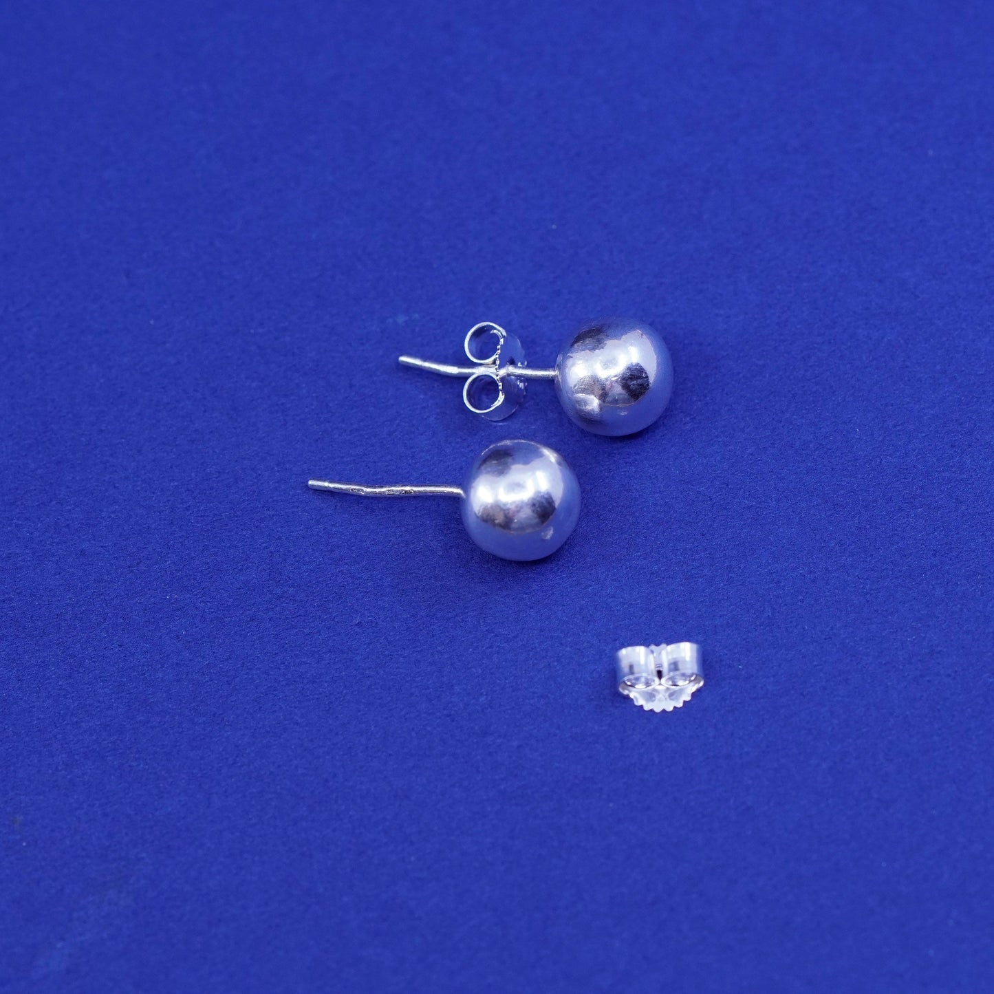 7mm Sterling silver studs earrings