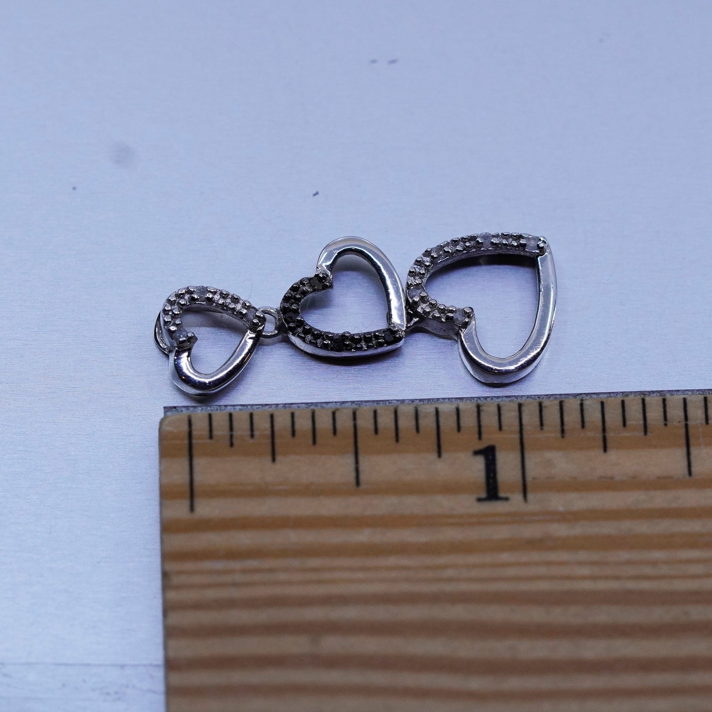 antique sterling 925 silver hearts pendant with diamond