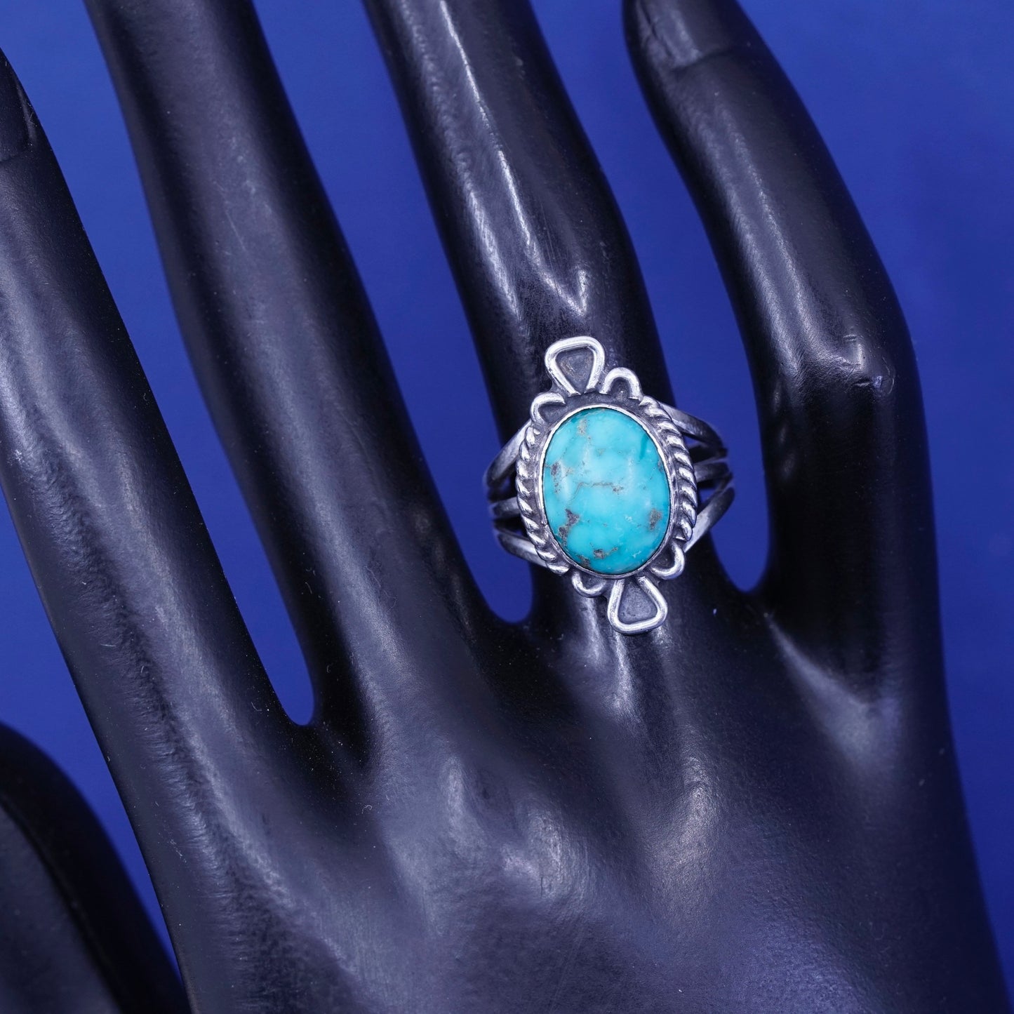 sz 6.75, Native American, southwestern Sterling silver ring w/ turquoise