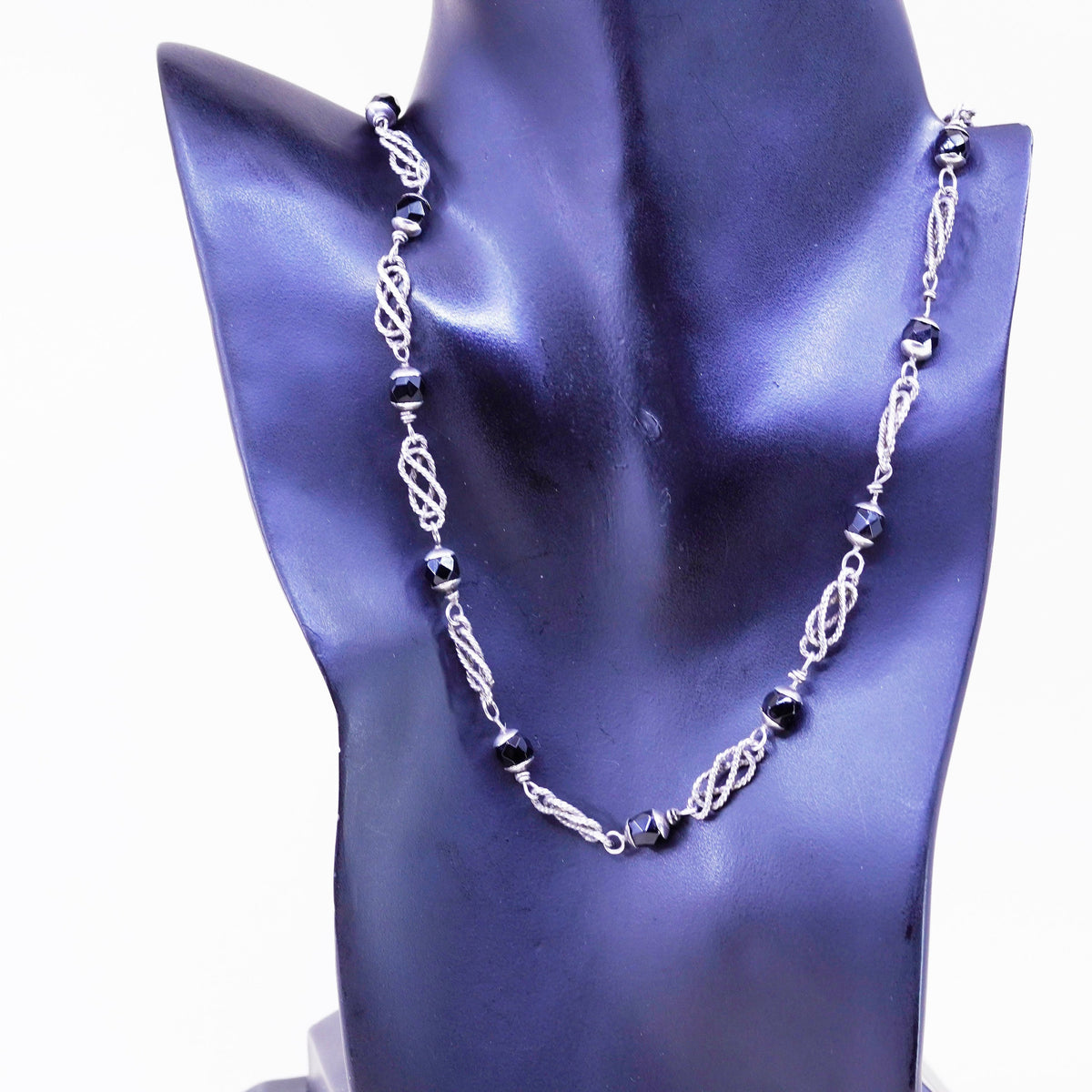 20”, Vintage onyx bead with sterling 925 silver entwined link chain necklace