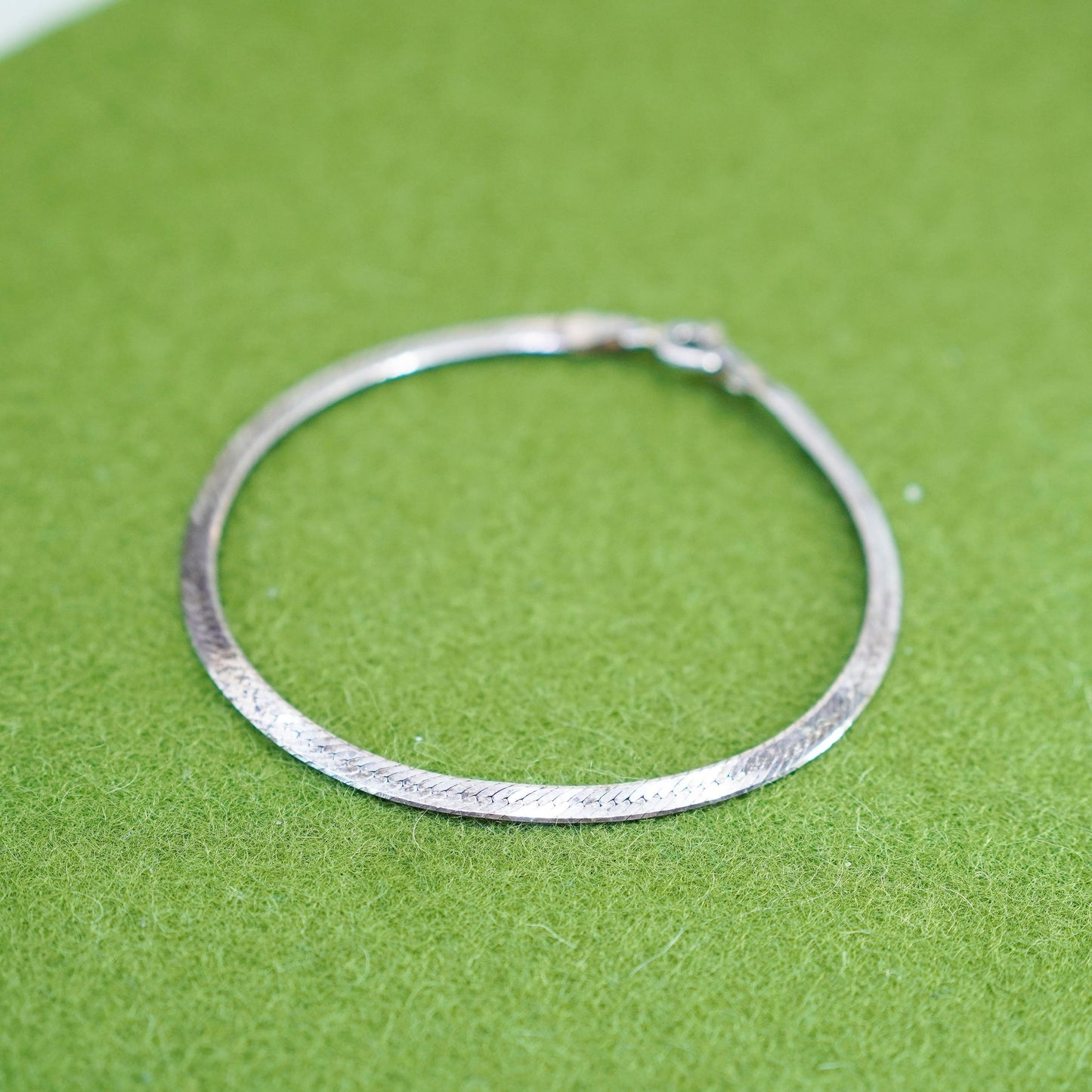 7.25”, 3mm, Vintage sterling silver bracelet, textured 925 herringbone chain