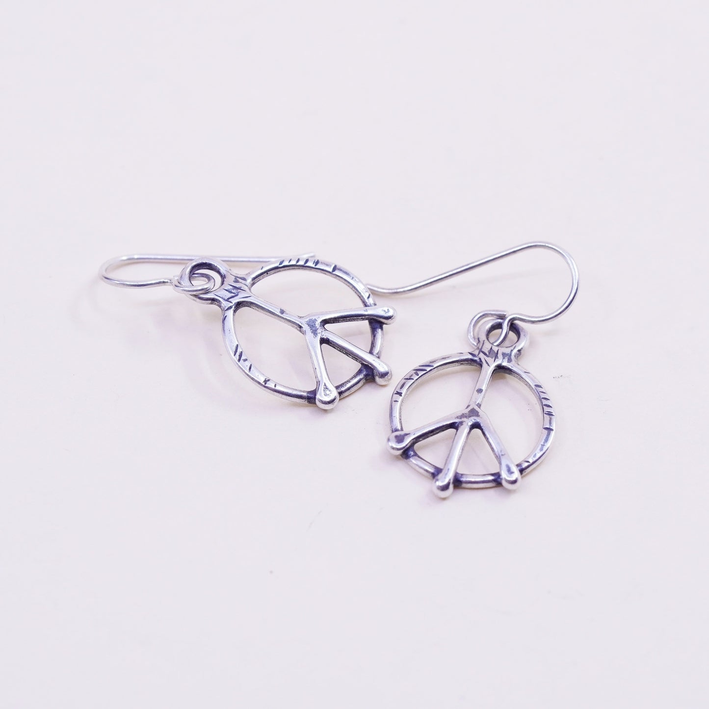 Vintage Israel Sterling 925 Silver Hammered peace CND sign Earrings