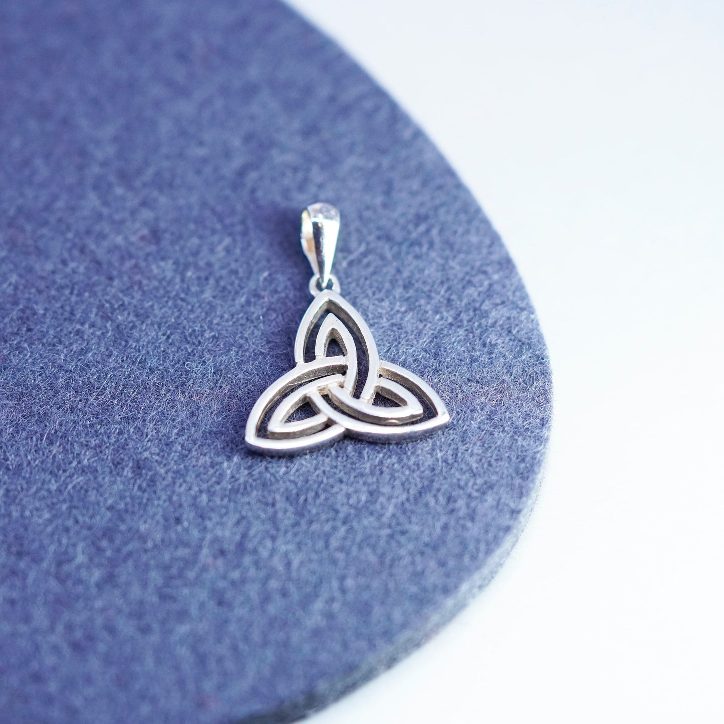 Vintage sterling 925 silver handmade Irish Celtic knot pendant
