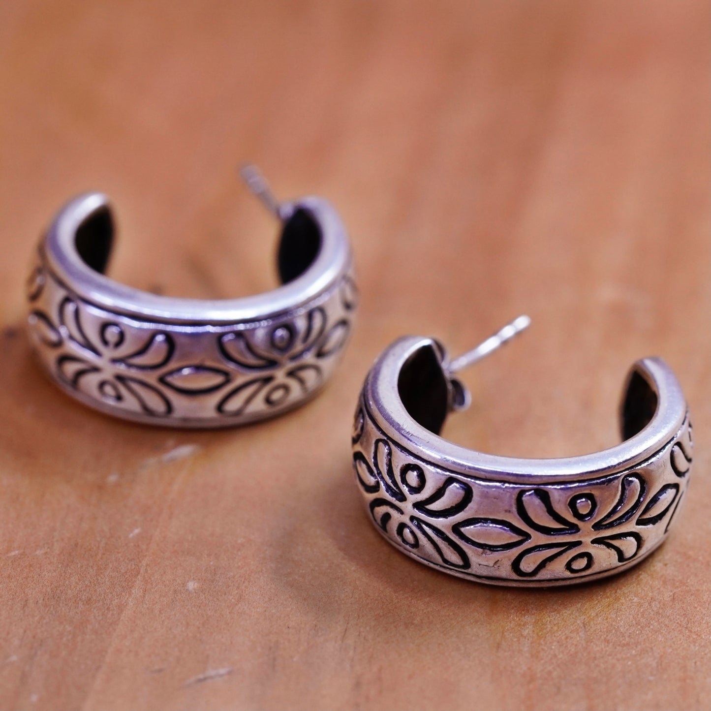 0.75”, Sterling silver handmade hoop earrings, mexico 925 huggie studs