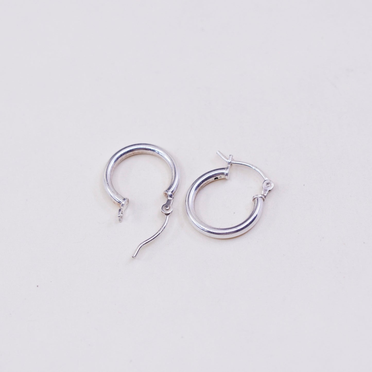 0.5”, Vintage sterling silver loop earrings, minimalist, 925 hoops, huggie