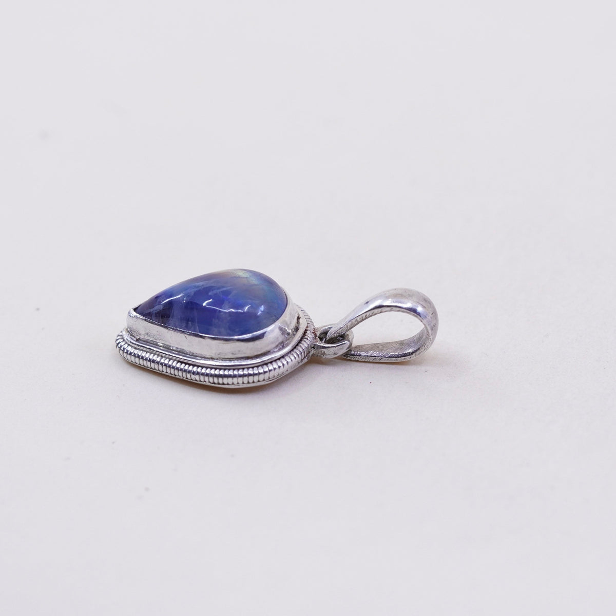Vintage Sterling 925 silver handmade pendant with teardrop moonstone