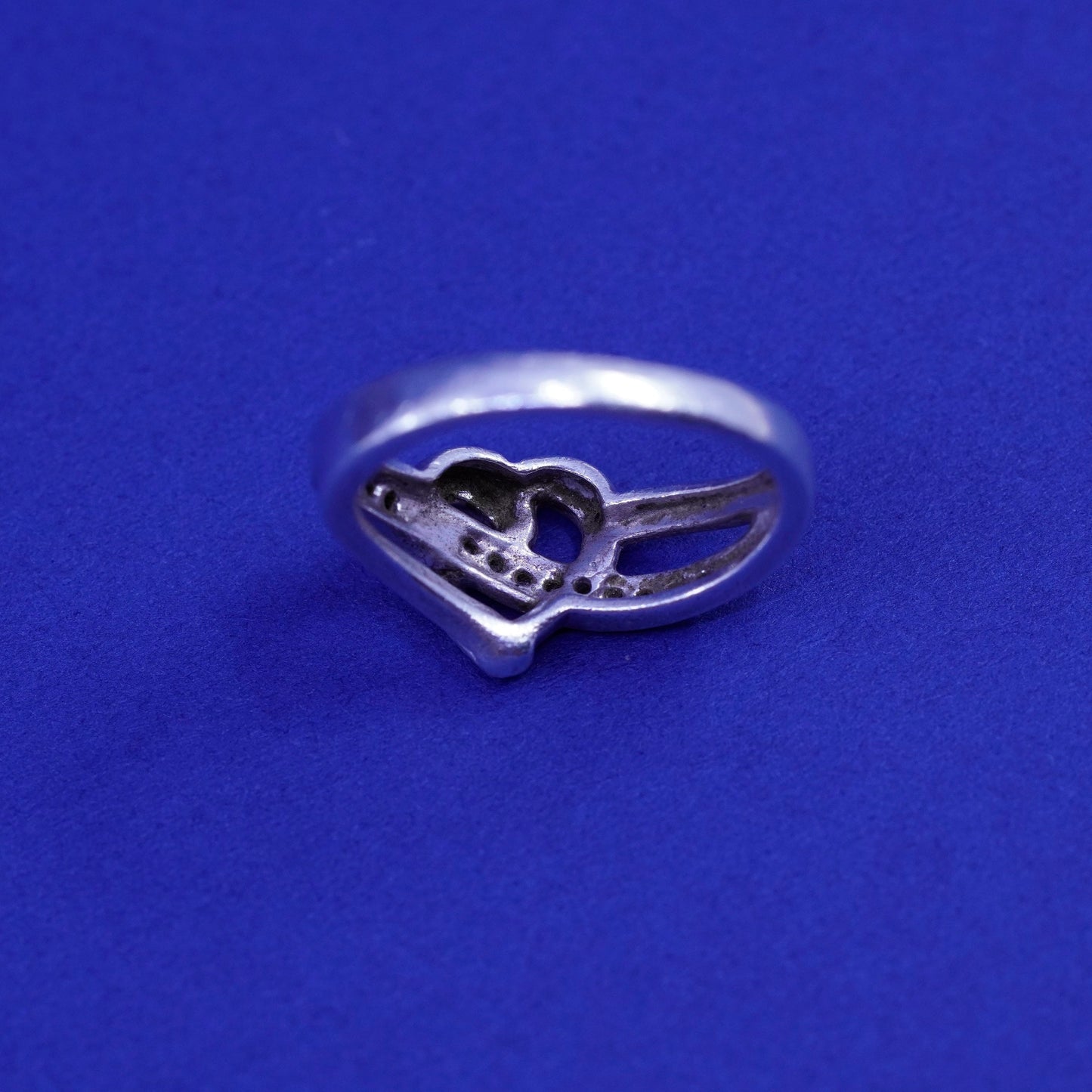 Size 6, vintage Sterling 925 silver handmade heart ring with genuine diamond