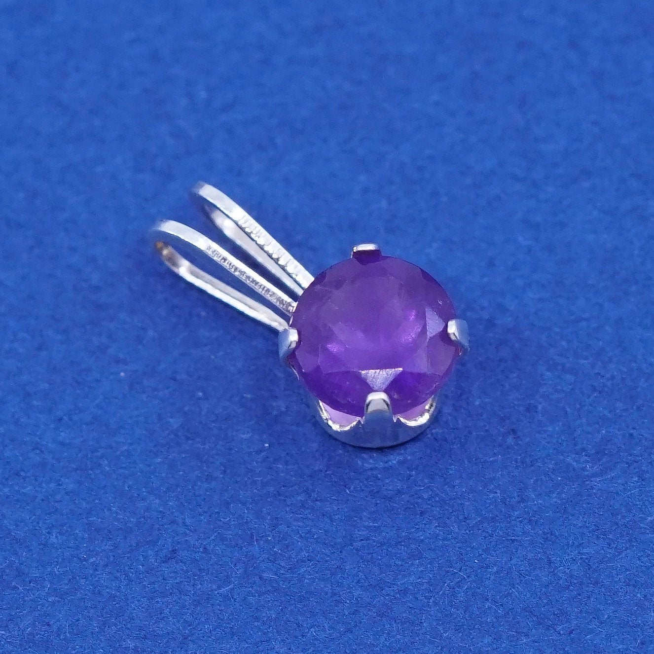 Vintage sterling silver handmade pendant, tiny solid 925 silver with amethyst