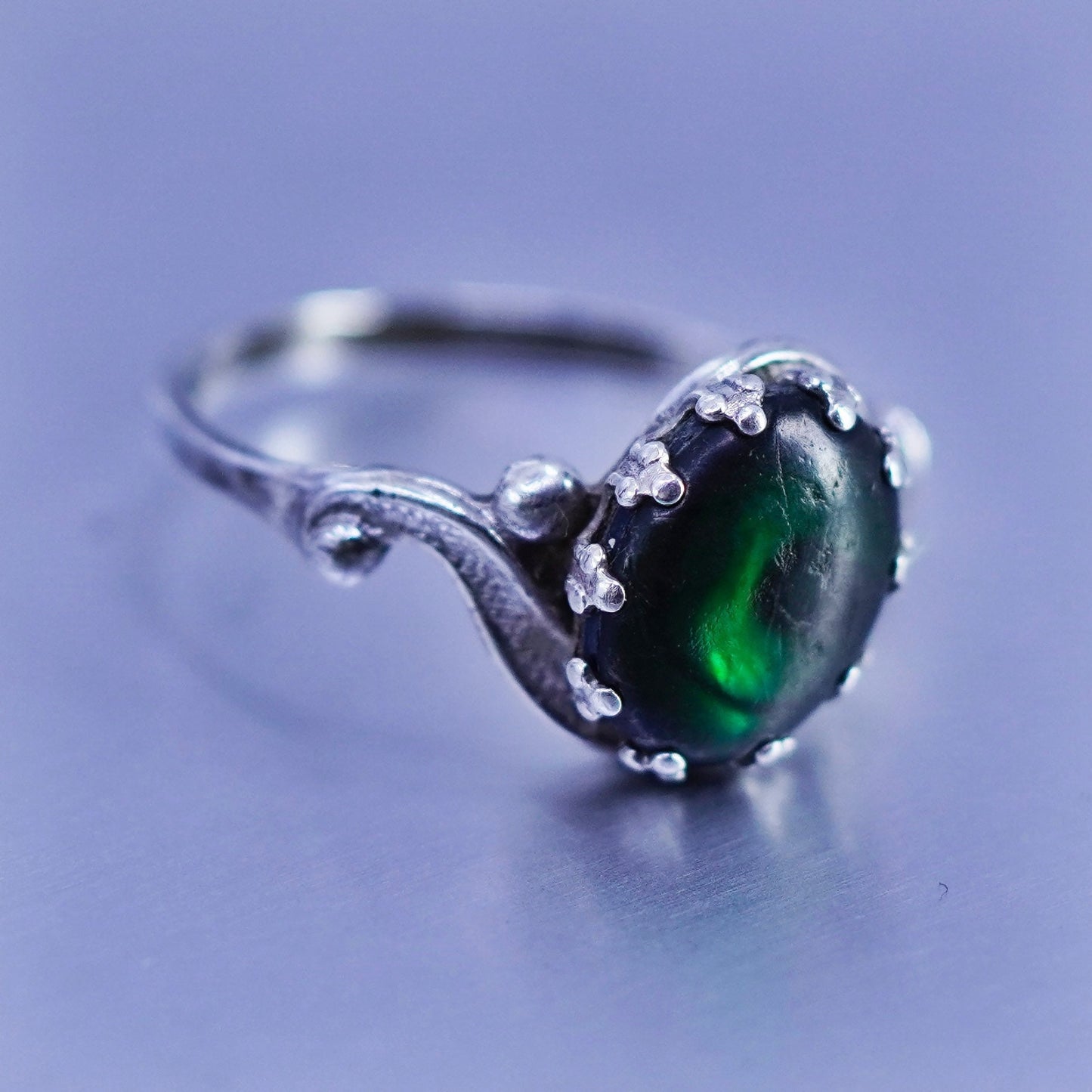 Size 9, Native American navajo Sterling 925 silver handmade ring with abalone