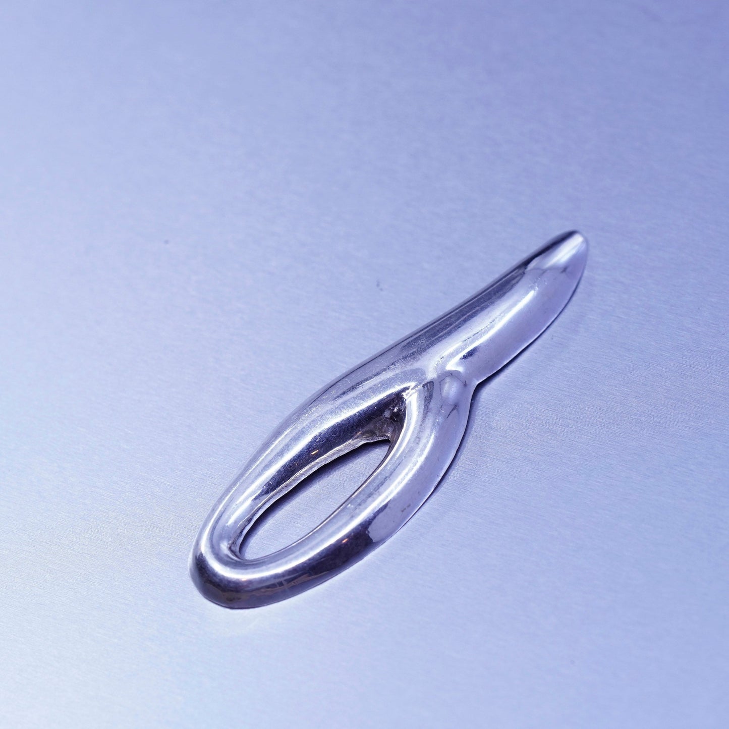 Vintage modern sterling 925 silver handmade teardrop wavy pendant