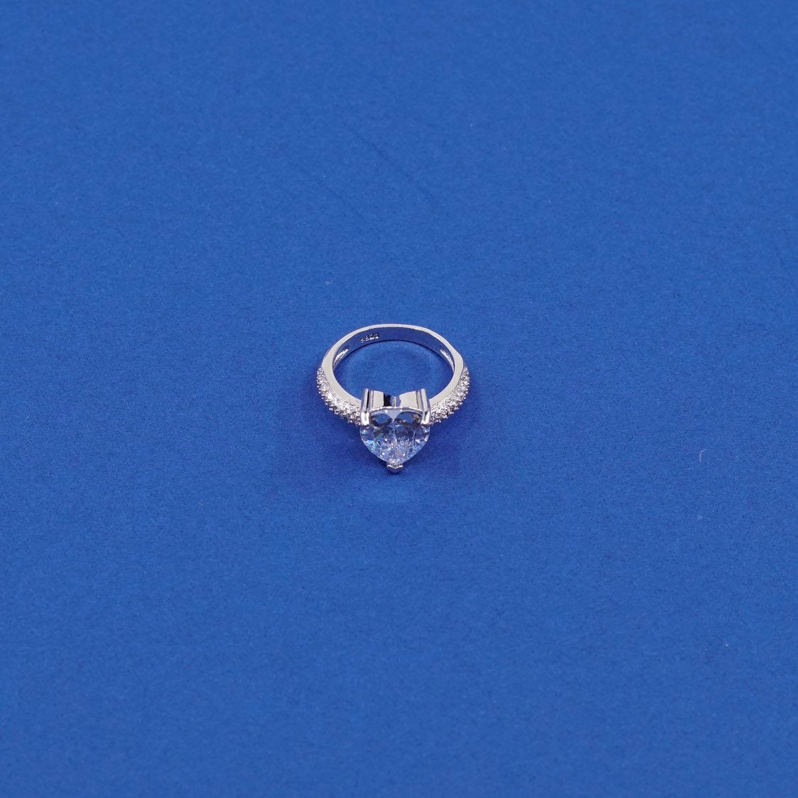 sz 5, vtg Sterling silver engagement ring, 925 w/ heart N cluster Cz
