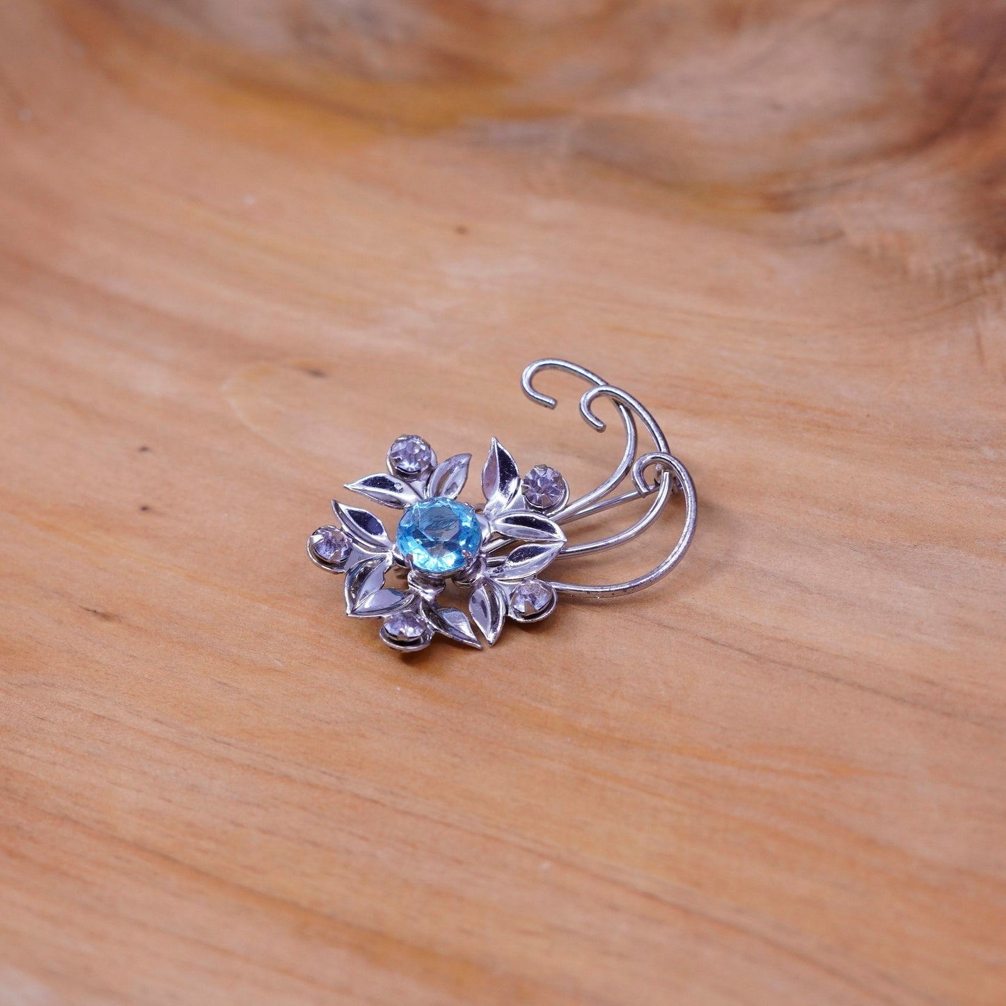 Vintage Art Deco handmade sterling 925 silver flower brooch with blue Crystal