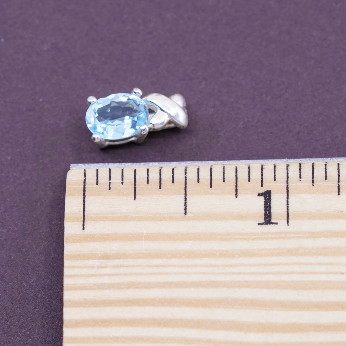 Vintage Sterling silver pendant, solid 925 silver with blue topaz