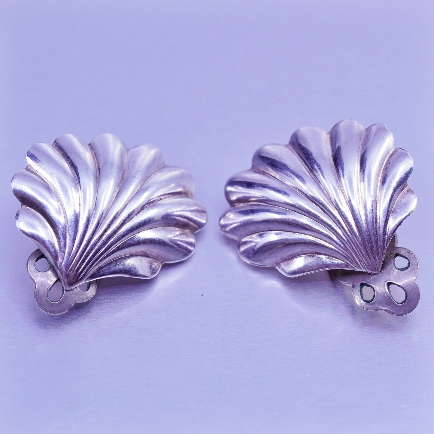 0.75”, Vintage Sterling 925 silver handmade earrings, shell clip on
