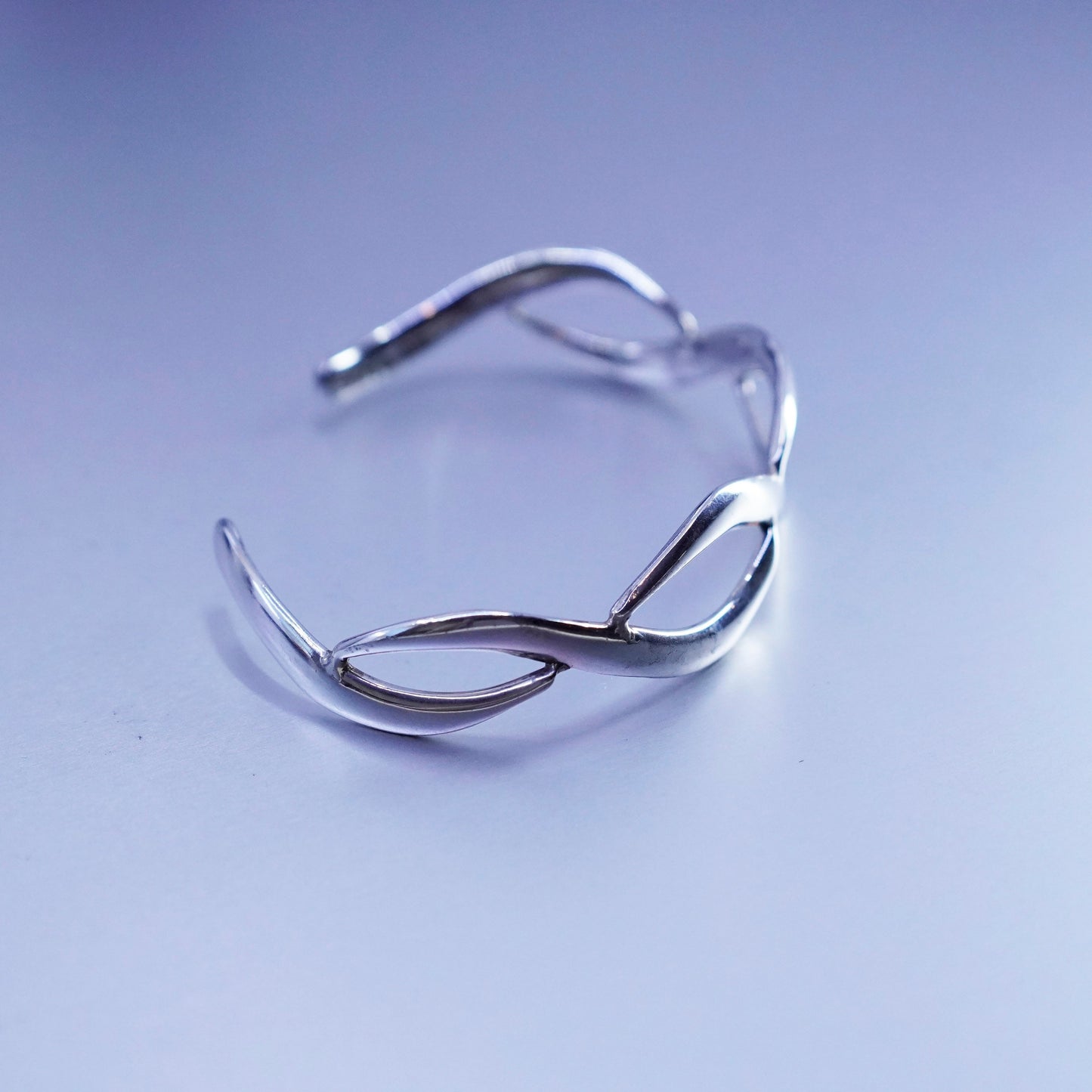 6.75”, Vintage Sterling 925 silver handmade bracelet, twisted cuff