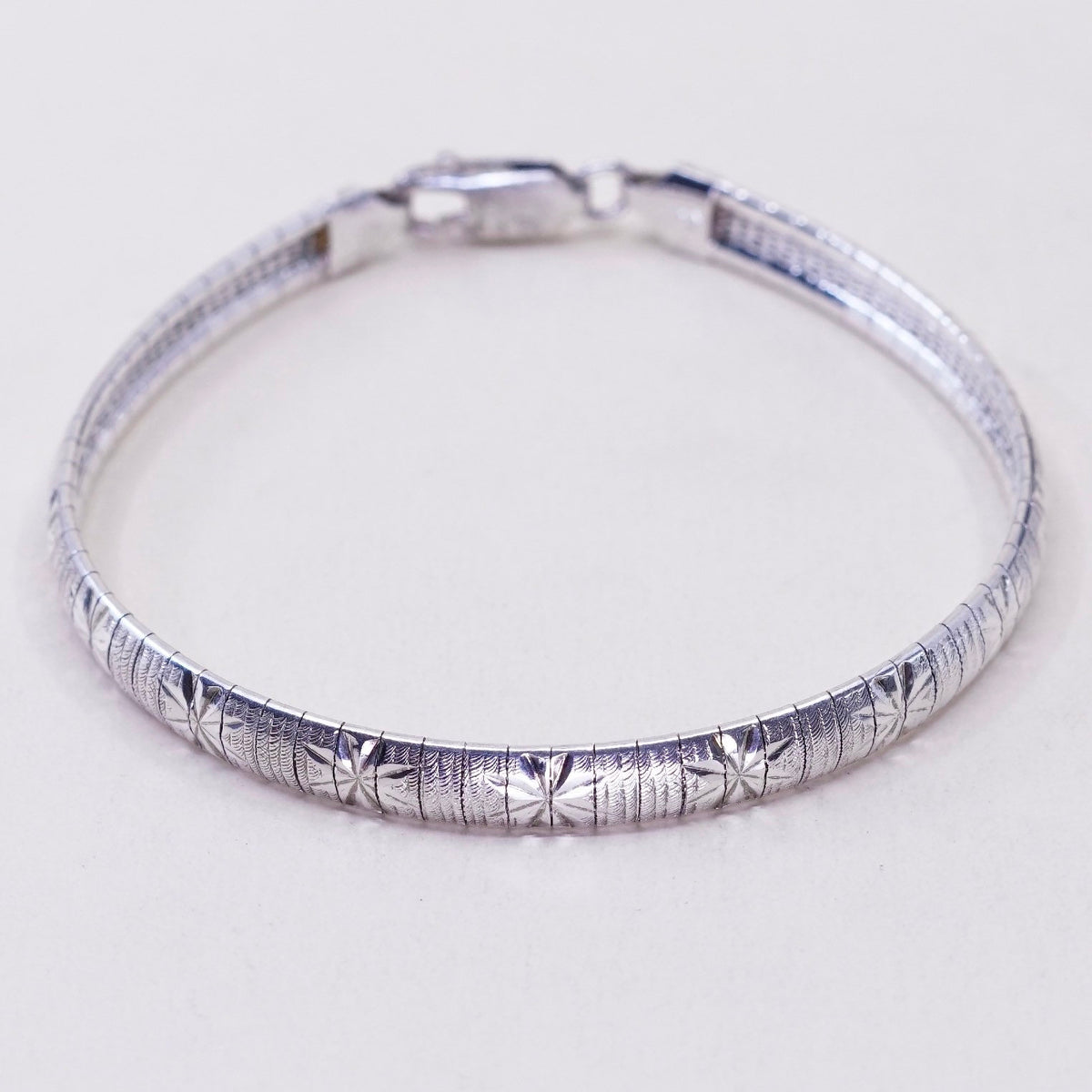 7.75”, 7mm, Vintage Sterling silver omega bracelet, Italy 925 textured chain