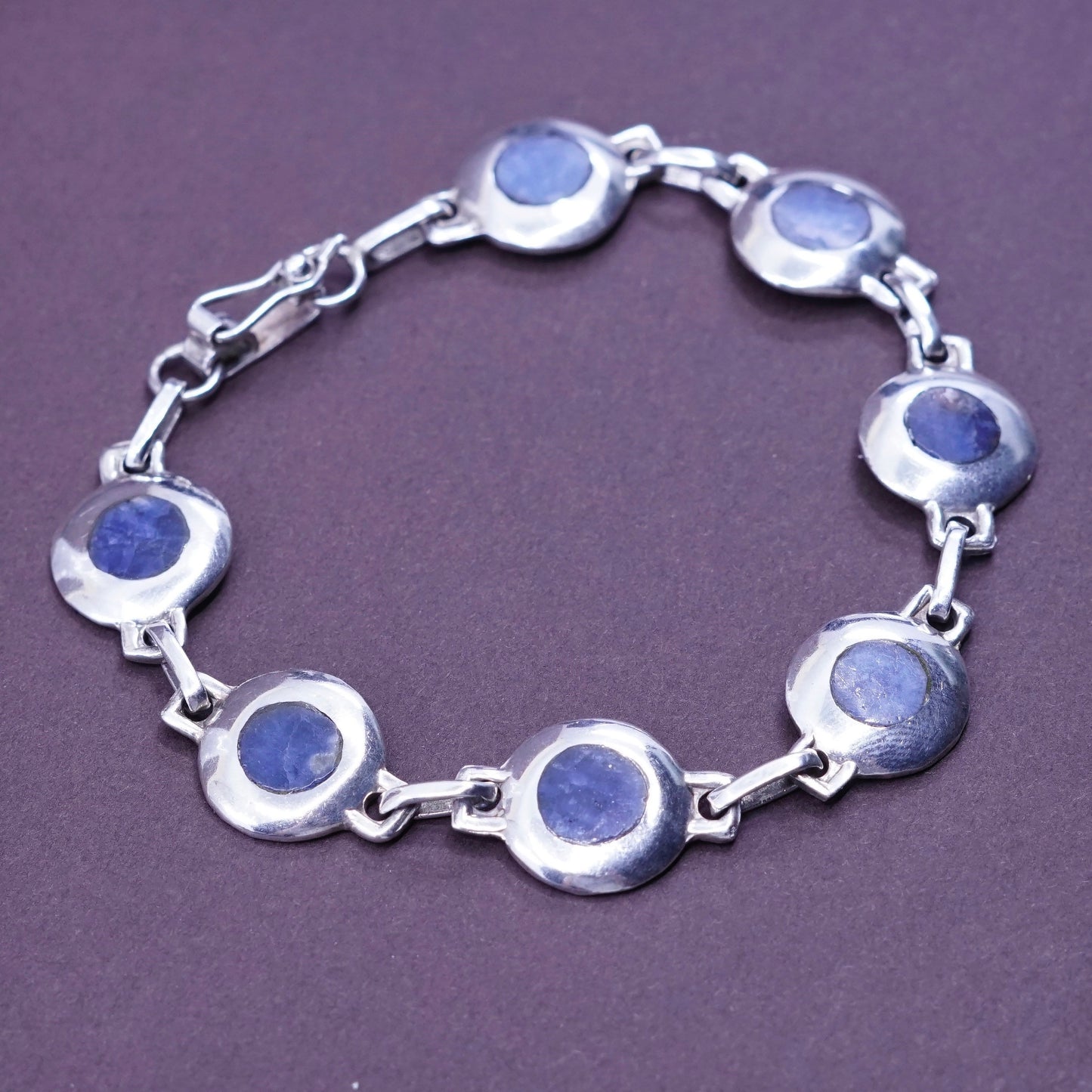 6.5”, vtg SW Sterling silver handmade bracelet, Mexico 950 disc with sodalite